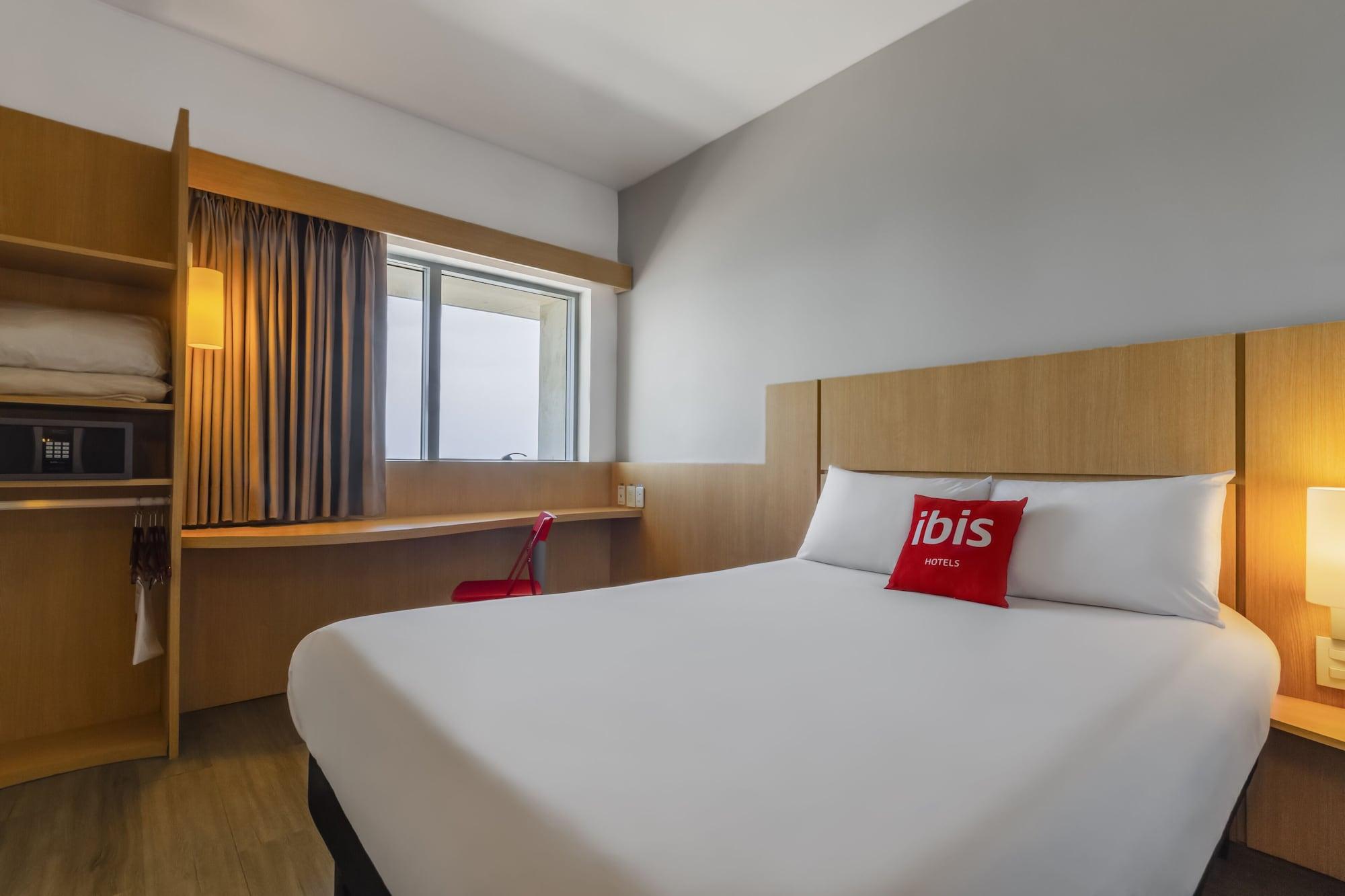 Готель Ibis Cartagena Marbella Екстер'єр фото