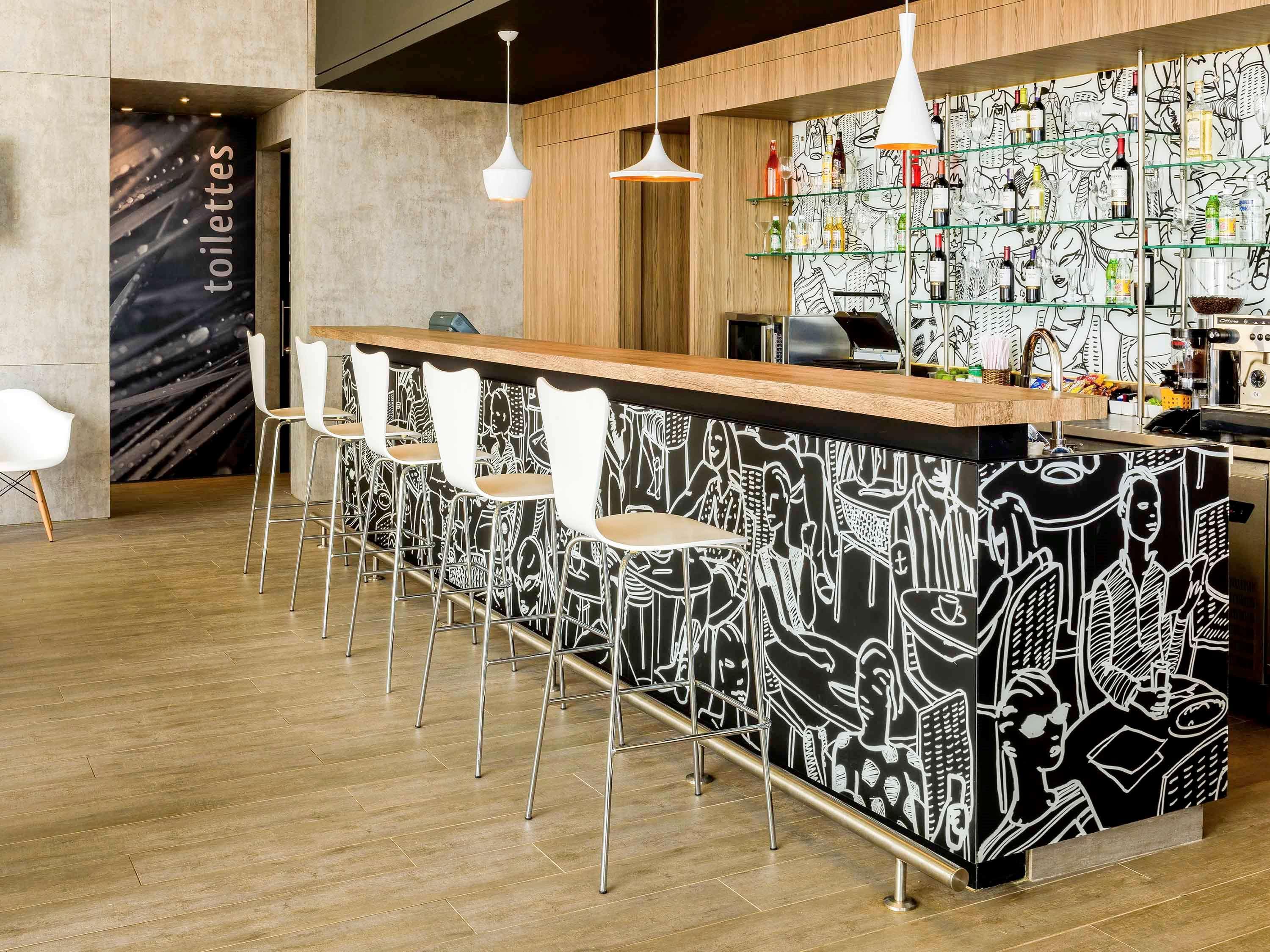 Готель Ibis Cartagena Marbella Екстер'єр фото