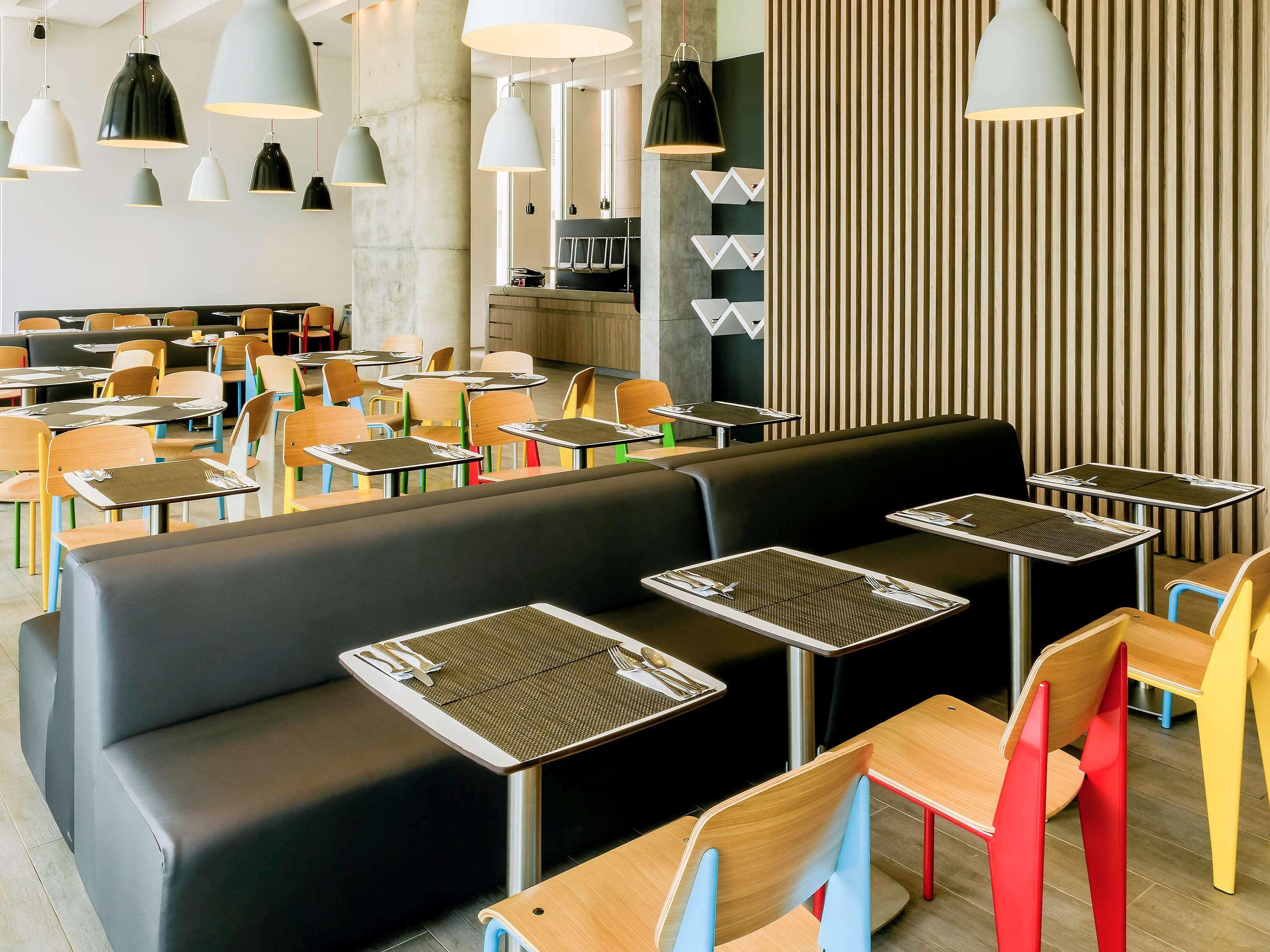 Готель Ibis Cartagena Marbella Екстер'єр фото