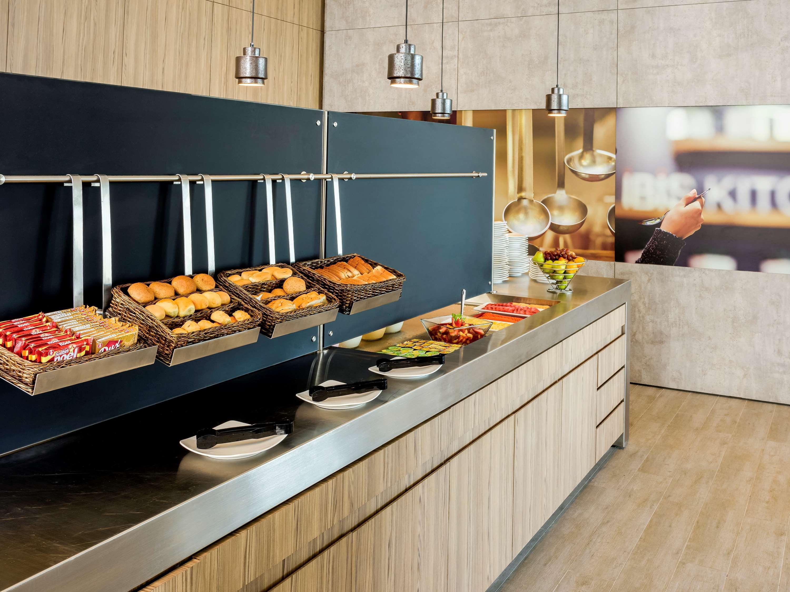 Готель Ibis Cartagena Marbella Екстер'єр фото