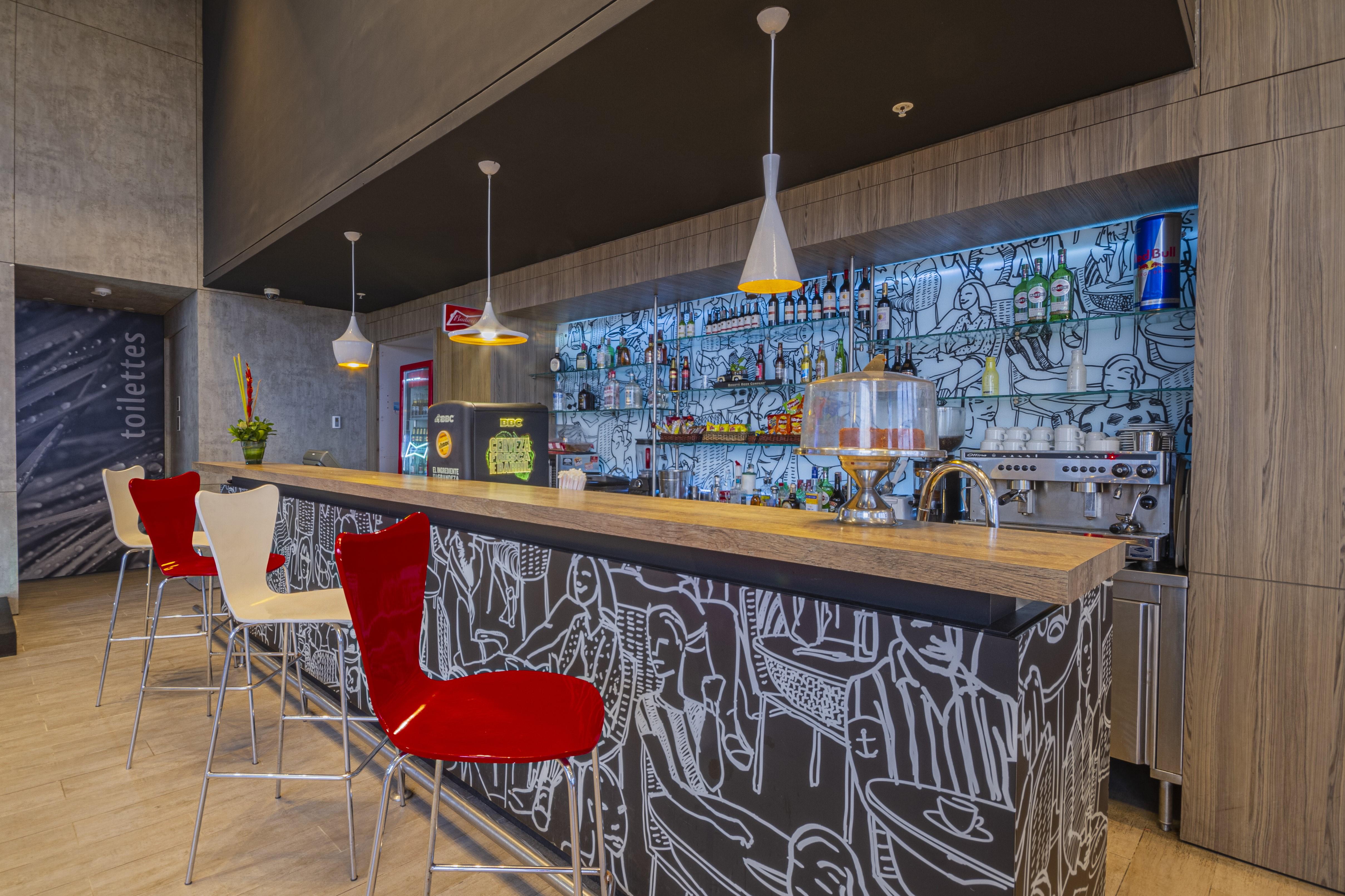 Готель Ibis Cartagena Marbella Екстер'єр фото