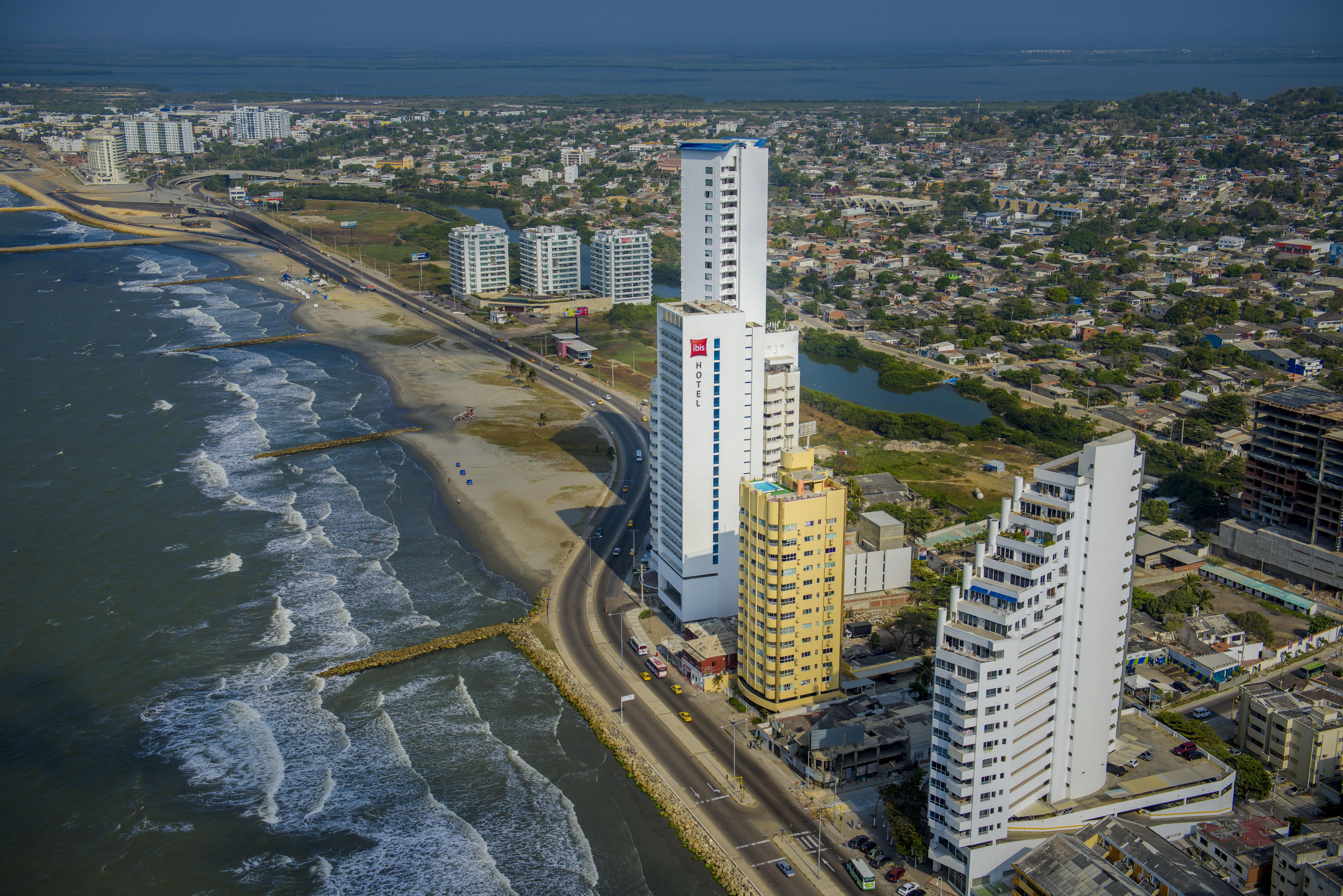 Готель Ibis Cartagena Marbella Екстер'єр фото