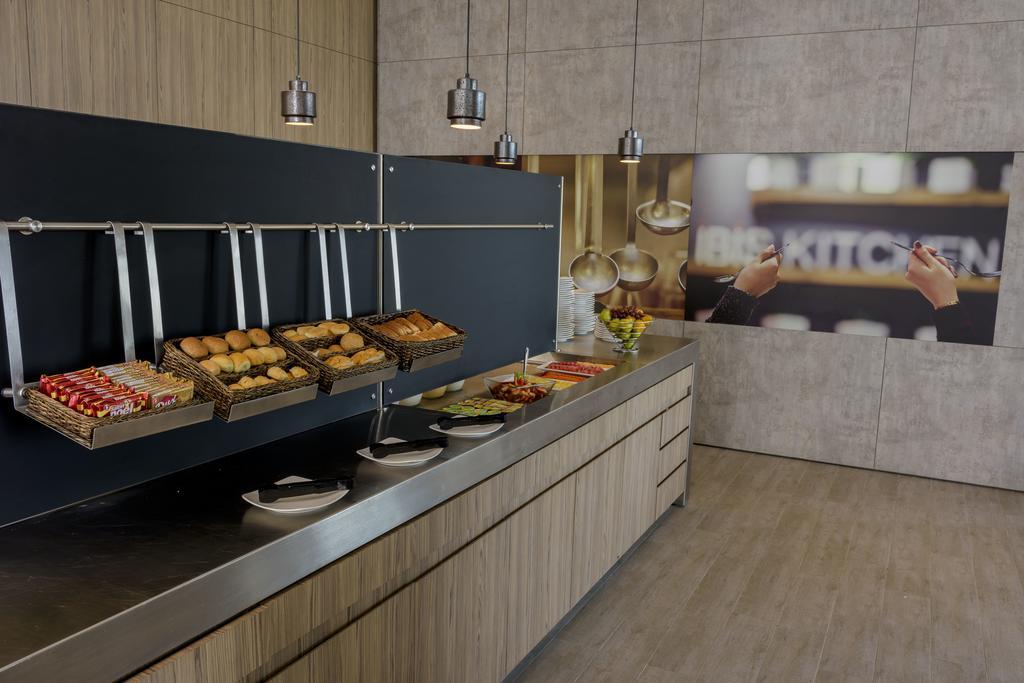 Готель Ibis Cartagena Marbella Екстер'єр фото